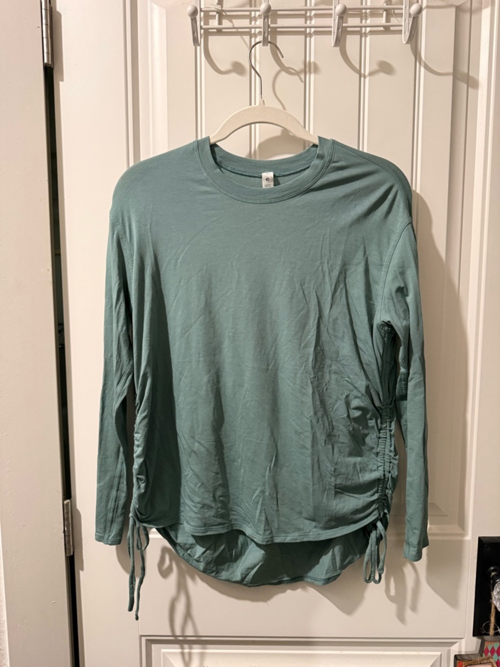 lululemon athletica Seafoam Green Crewneck Long Sleeve Top